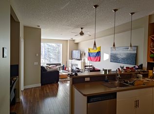 3600 15a St SW #207, Calgary, AB T2T5P8