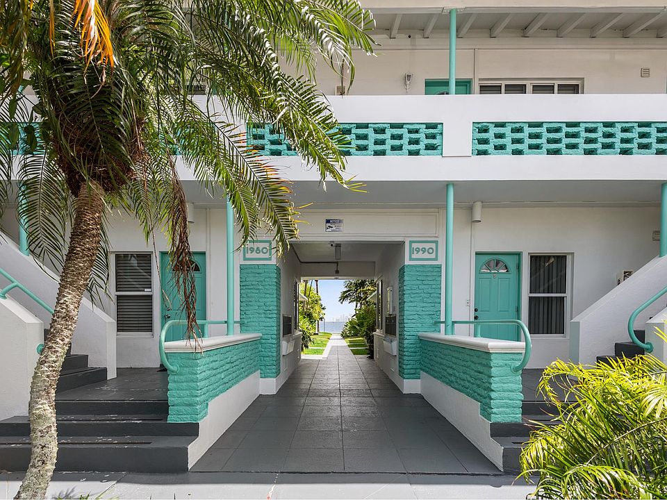 1st image of 1990 Bay Dr APT 5