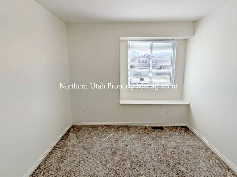3857 N 2750 W — Photo 11