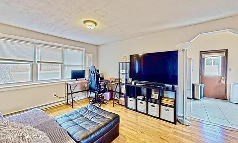Building Photo - 138 Hilltop Dr