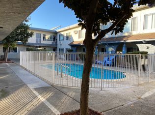16157 Vanowen St #123, Van Nuys, CA 91406
