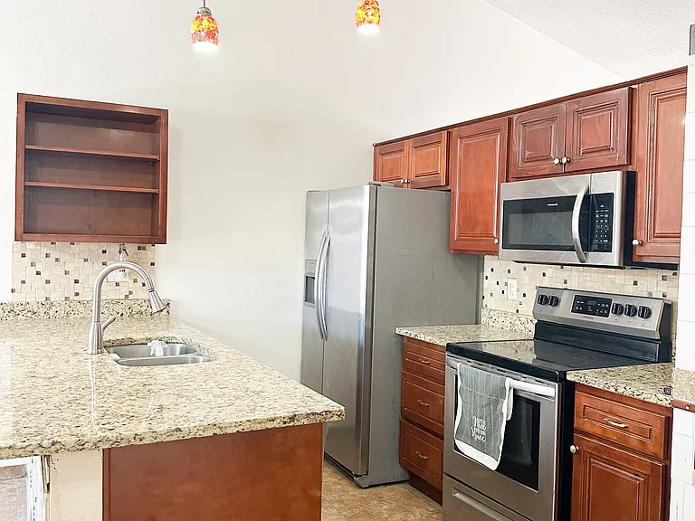 3025 W Irma Ln — Photo 21