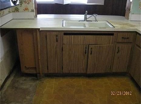 5th image of 2763 NW 35th Ave
