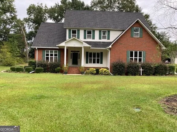 124 Cedar Creek Dr, Dublin, GA 31021