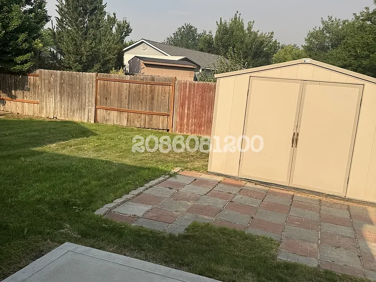 1411 N Caterpillar Ave — Photo 11