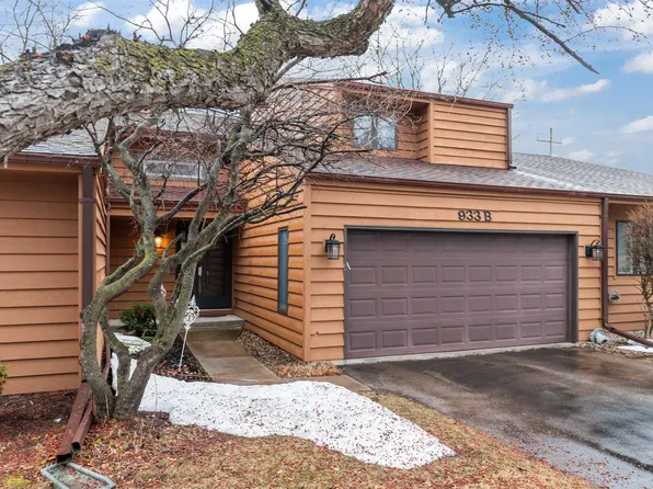 933 E Windfield Pl APT B, Appleton, WI 54911