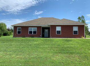 1720 Legends West Ave, Boonville, MO 65233