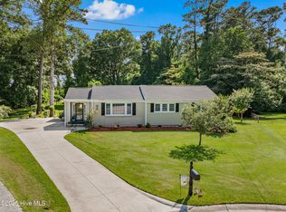 311 Woodhaven Dr, Jacksonville, NC 28540
