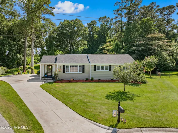 311 Woodhaven Drive, Jacksonville, NC 28540