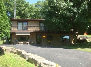 4285 Mineral City Zoar Rd NE, Mineral City, OH 44656