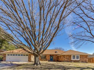 5704 Guadalajara Dr, North Richland Hills, TX 76180