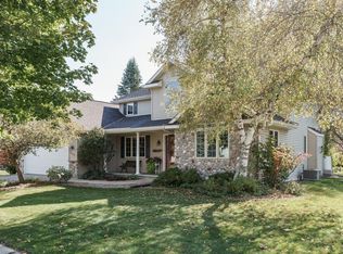 713 Willow Creek PARKWAY, Watertown, WI 53094