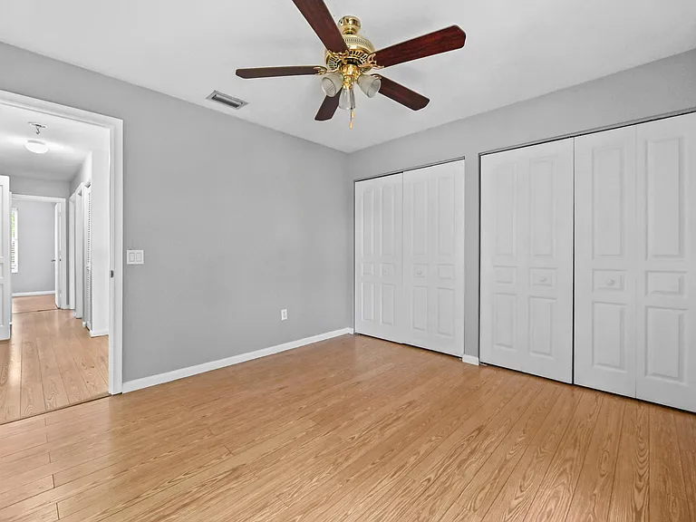 5049 Starblaze Dr — Photo 14