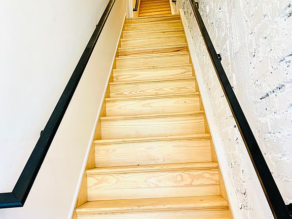 2nd image of 139 N 50th St APT 2