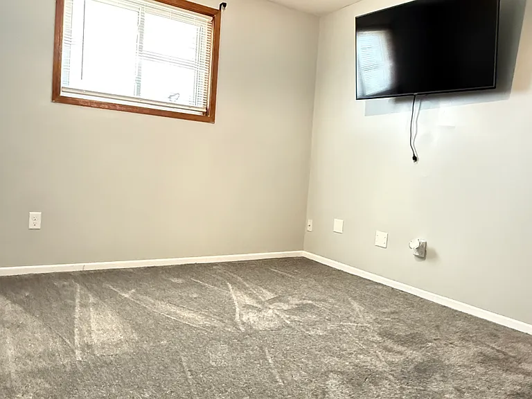 403 8 1/2 Ave NW #2 — Photo 13