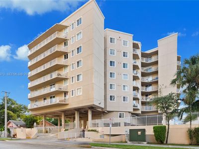 102 SW 6th Ave APT 605, Miami, FL, 33130