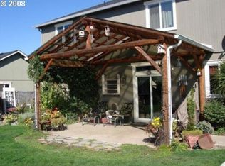 87 Honer Loop, Creswell, OR 97426