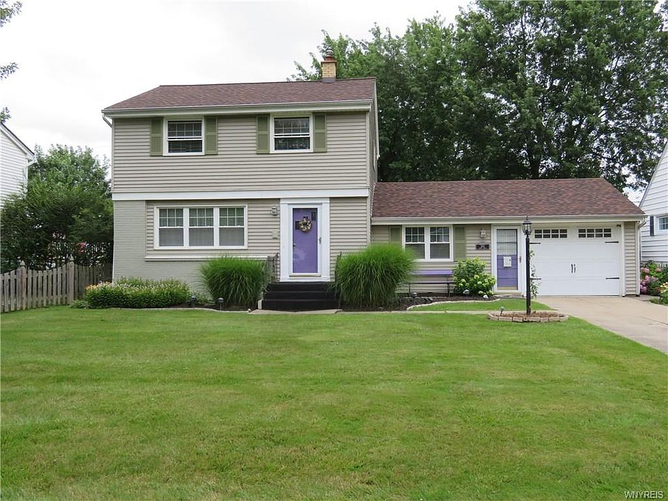 1st image of 245 Cindy Dr