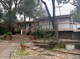 8121 El Rancho Dr, Cotati, CA 94931