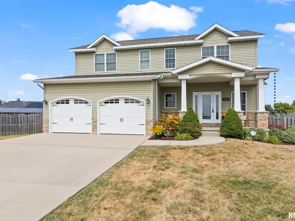 620 Garden Ct, Chatham, IL 62629