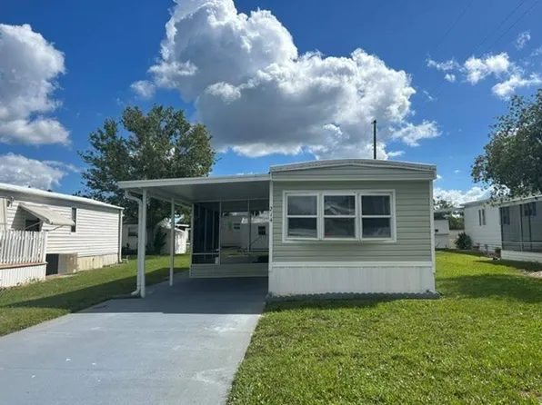 214 Leisure Dr, Frostproof, FL 33843