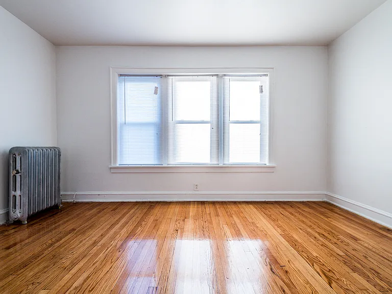 5001 W Adams St — Photo 7
