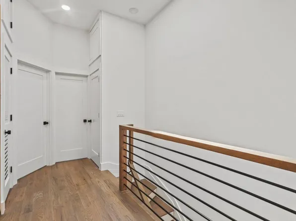 41 47th Street image 9 of 22