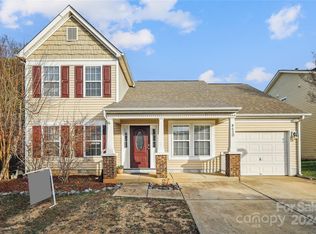 8420 Backer Ln, Fort Mill, SC 29715