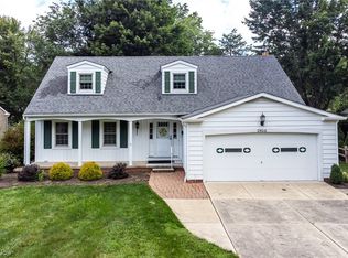29016 Millard Dr, Bay Village, OH