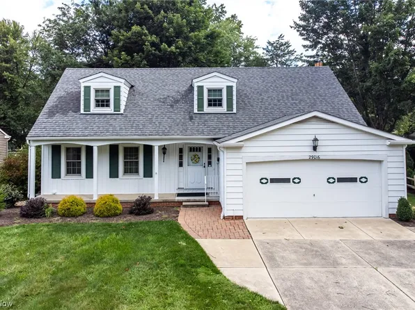29016 Millard Dr, Bay Village, OH 44140