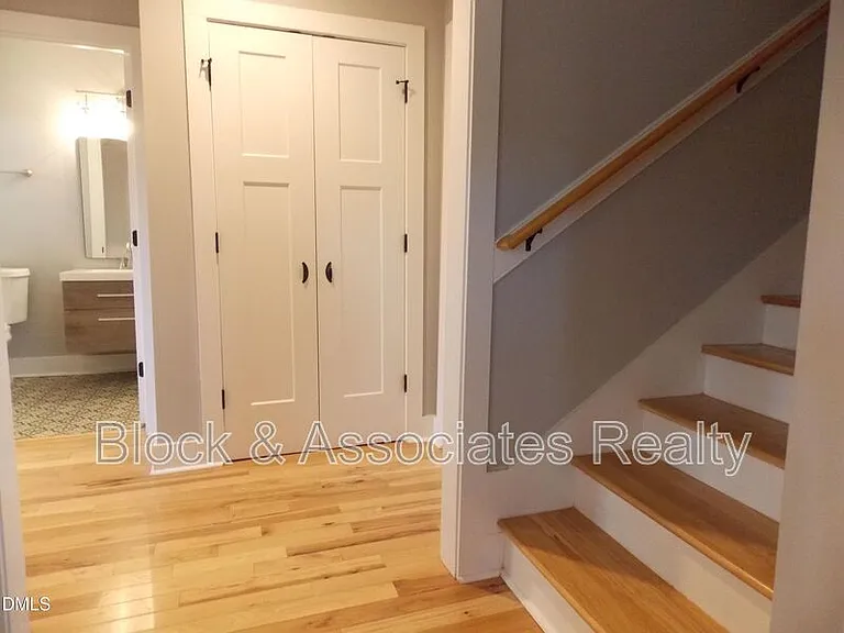202 Lincoln Ct — Photo 17