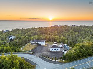 3 Kittiwake Rdg, Halibut Bay, NS B3V1R1
