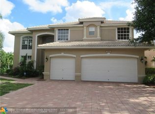 5891 NW 54th Cir, Pompano Beach, FL 33067