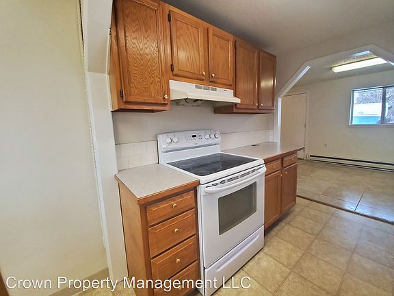 3rd image of 3731 Butte Ct