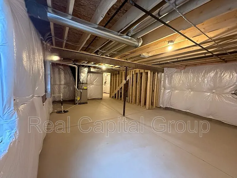 106 South Dr — Photo 18