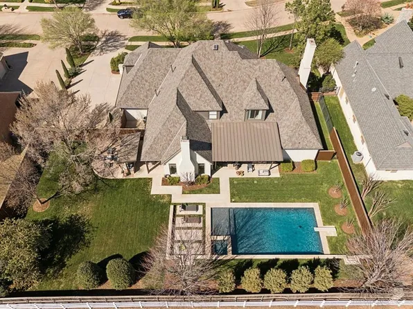 1126 Blue Wister Cv, Edmond, OK 73013