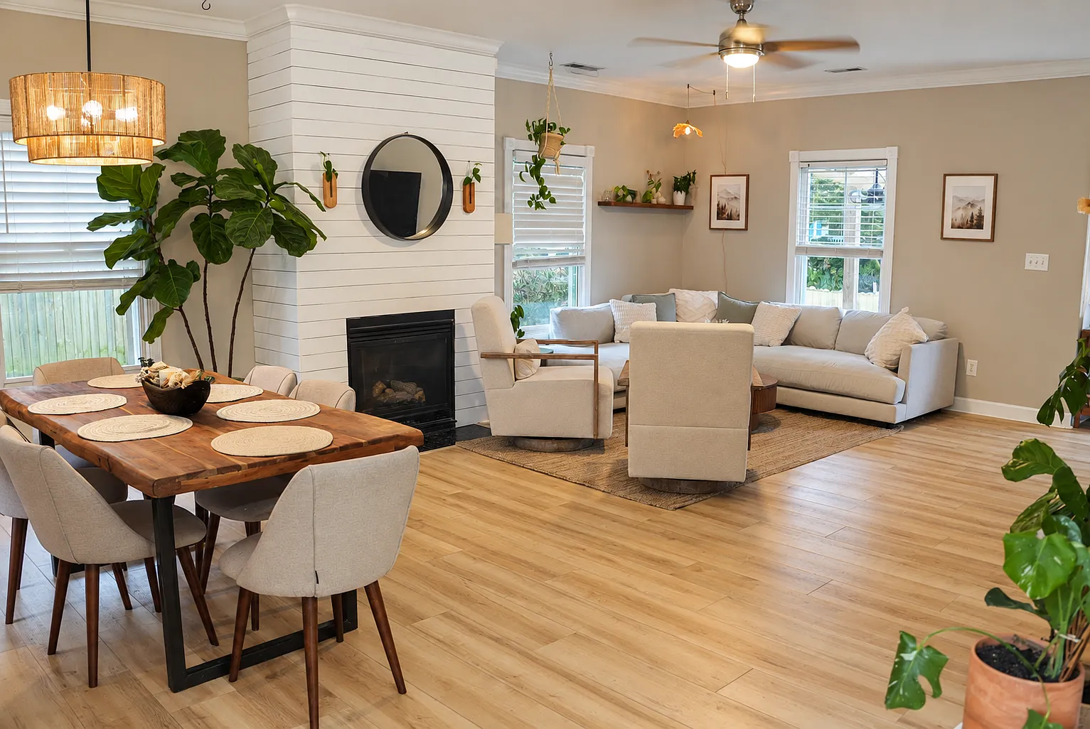 2232 W Berrie Cir — Photo 4