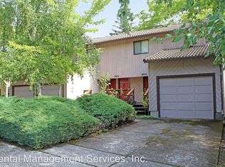 8632 SW 11th Ave, Portland, OR 97219