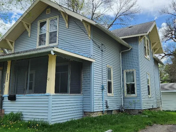 1014 James Ave, Albert Lea, MN 56007