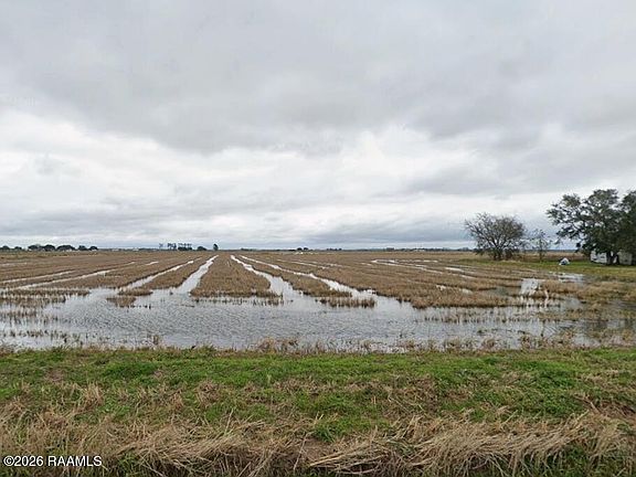 2nd image of 811 Swift Rd