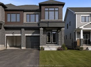 12 Blackberry Ln, Thorold, ON L3B0E9
