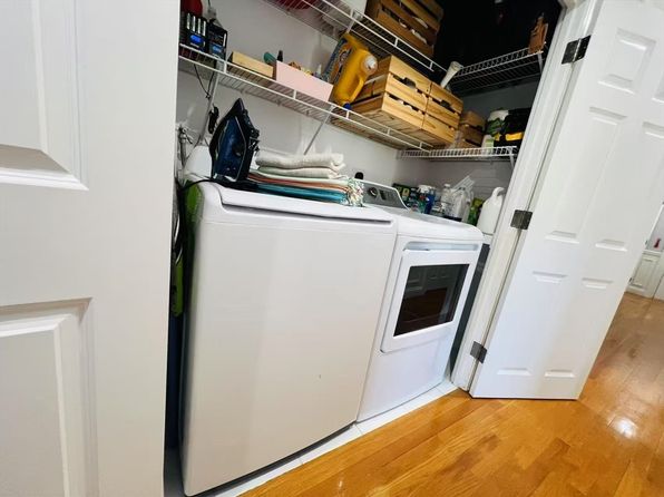 2 Longwood Dr #407, Andover, MA 01810