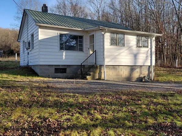 7642 Jordan Run Rd, Maysville, WV 26833
