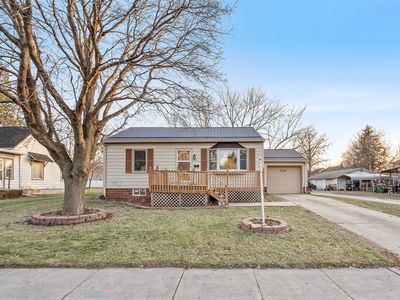 801 E Ashland Ave, Indianola, IA, 50125