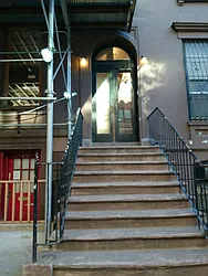 418 West 51st Street in Hell&#39;s Kitchen