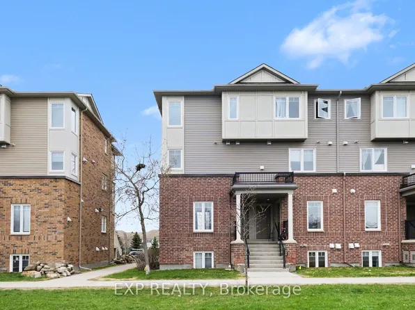 2563 Longfields Dr, Ottawa, ON K2J 2L7