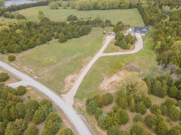 14939 Private Drive 1124, Saint James, MO 65559