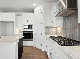 1705 NW 105th Ter, Kansas City, MO 64155