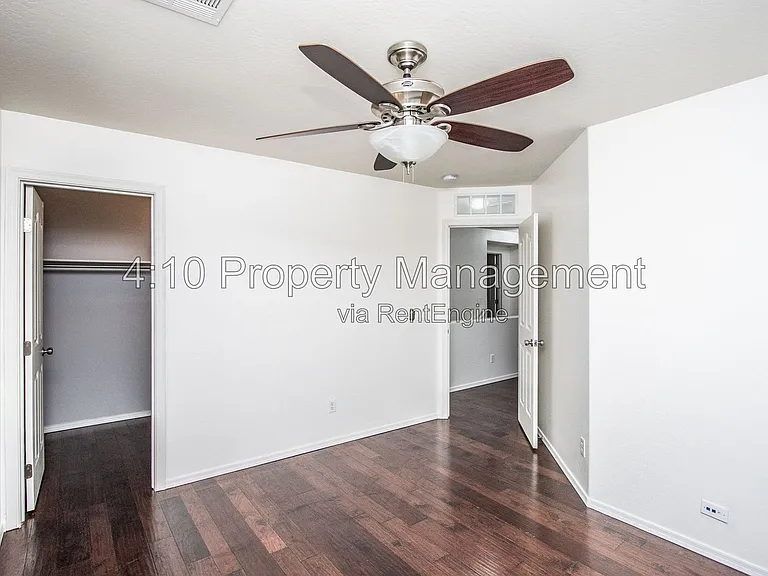 1161 E Boston St — Photo 16