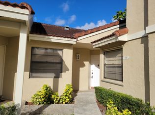 6563 NW 172nd Ln, Hialeah, FL 33015